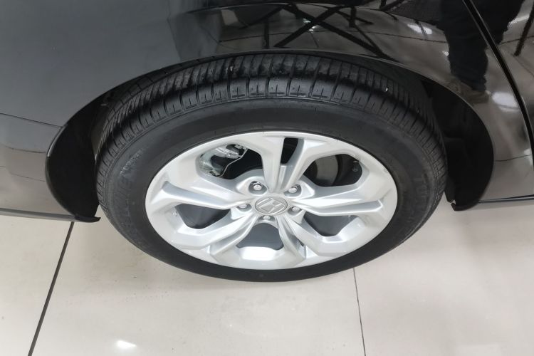 本田 雅阁 2024款 260TURBO 豪华版车身外观6003