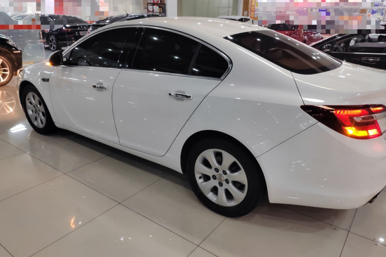 别克 君威 2014款 2.0L 精英时尚型车身外观4