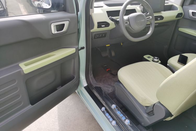 吉利银河 2024款 熊猫mini 200km 耐力熊中控内饰20