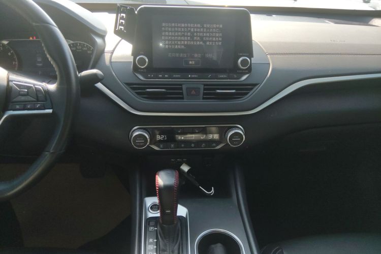 日产 天籁 2020款 2.0L XL Upper 智行版局部细节16