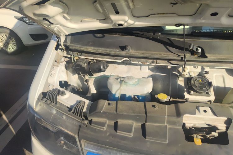 金杯 新海狮EV 2023款 舒适型局部细节9006