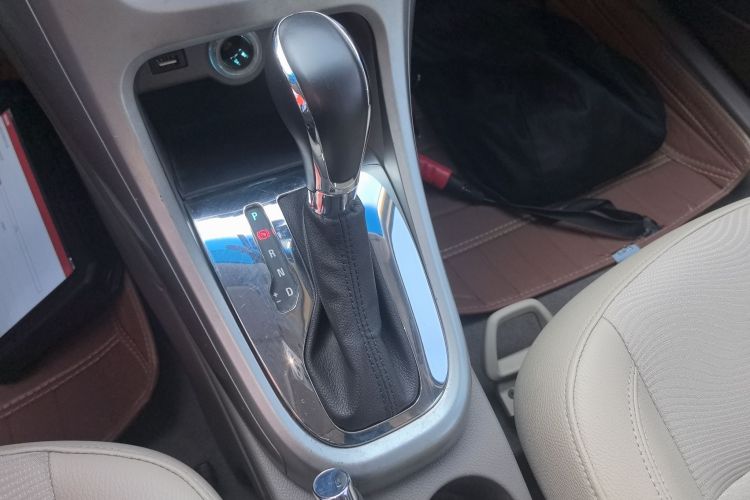 别克 英朗 2013款 GT 1.6L 自动时尚版局部细节18