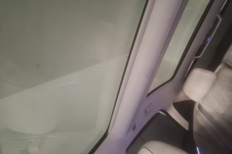 鸿蒙智行 享界S9 2025款 增程 Ultra中控内饰22