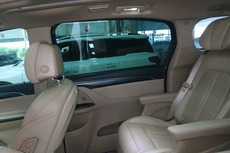 别克GL8 2021款 ES陆尊 653T 豪华型中控内饰45