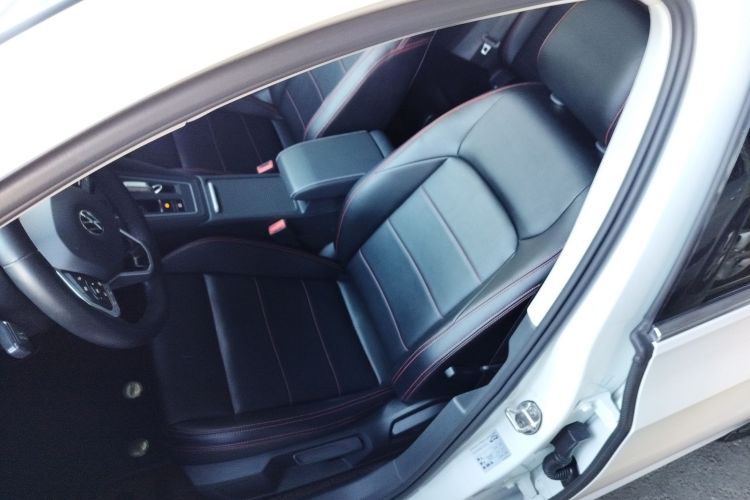 大众 高尔夫 2021款 280TSI DSG Pro中控内饰19