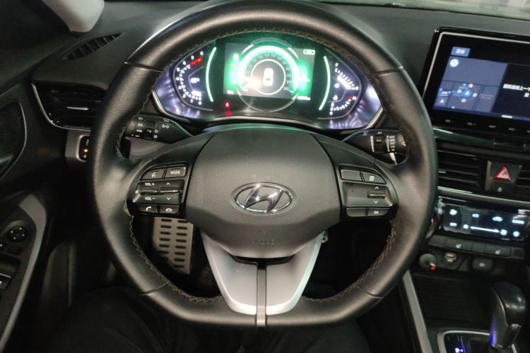 现代 菲斯塔 2021款 280TGDi DLX豪华版局部细节13