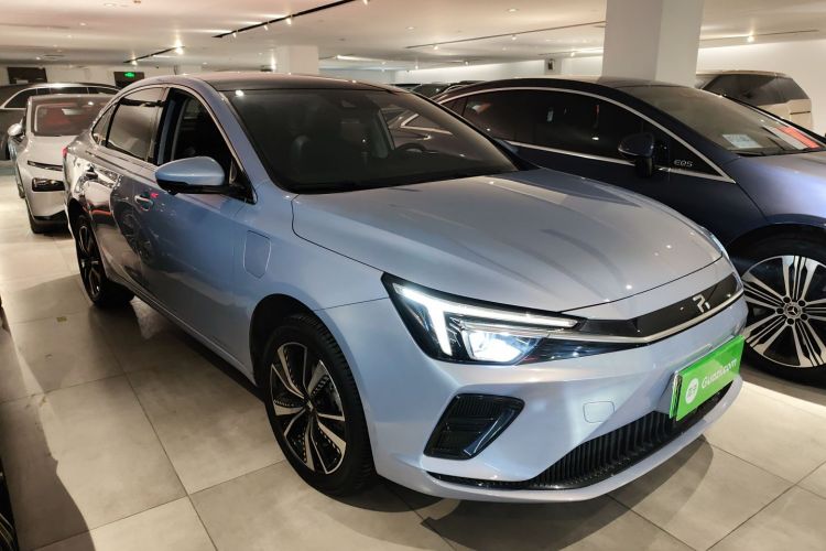 飞凡汽车 飞凡ER6 2021款 新动版 620km 智享版车身外观3