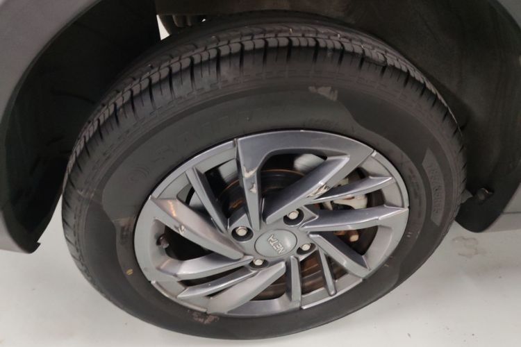 哪吒汽车 哪吒V 2021款 标准续航行业定制版车身外观6008