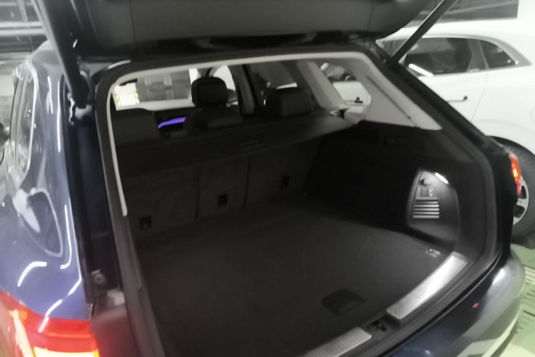 大众 途锐 2019款 2.0TSI 锐翼版 国V机舱底盘23