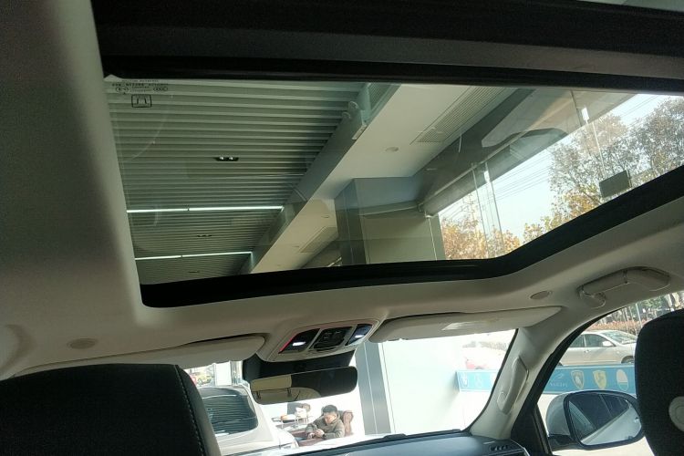 坦克500 2023款 3.0T 运动版 造境型 5座中控内饰22