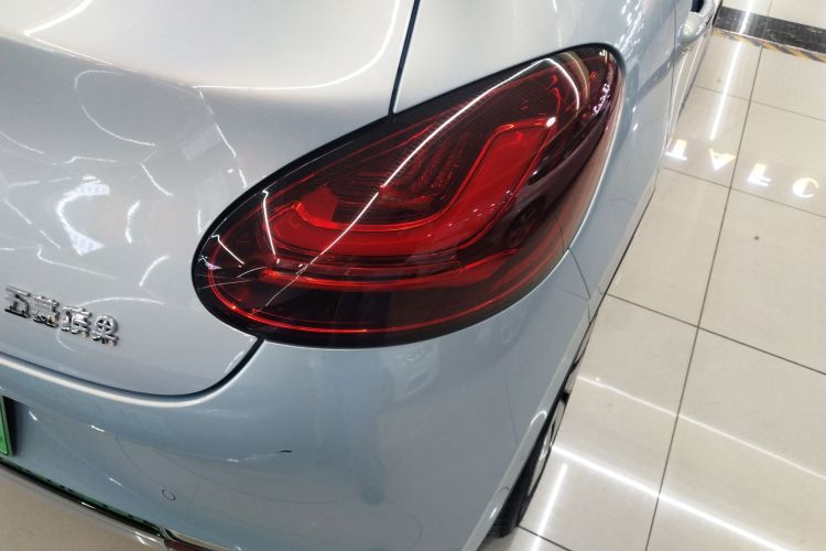 五菱汽车 五菱缤果 2025款 333km 灵犀尊享款车身外观6006