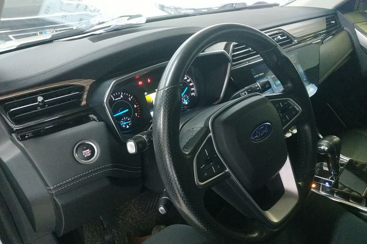 福特 领界 2019款 EcoBoost 145 CVT尊领型 国V中控内饰12