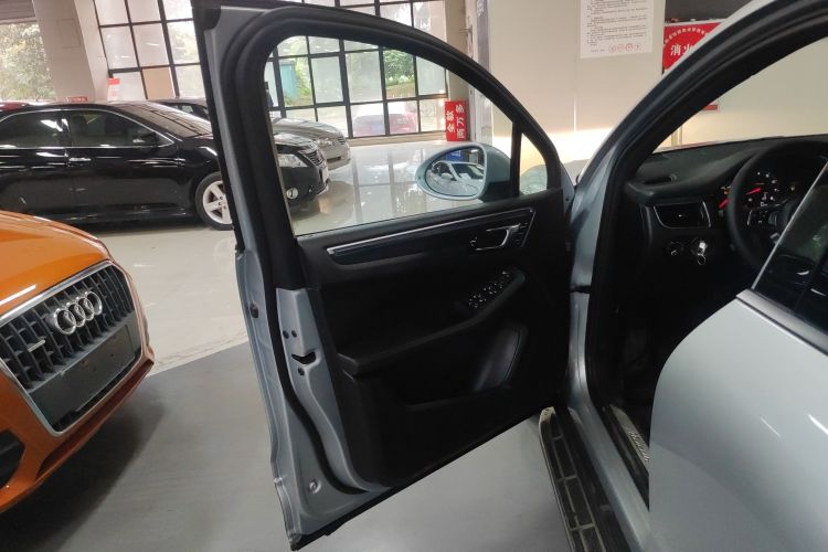 保时捷 2014款 Macan 2.0T中控内饰47