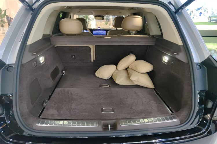 鸿蒙智行 问界M9 2024款 增程 Max版 42kWh 5座版中控内饰23