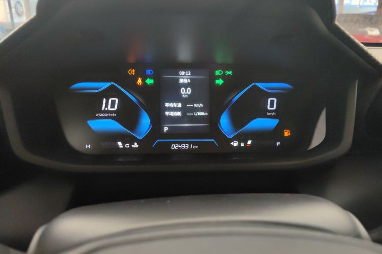 东风风神 奕炫 2024款 1.5L 自动劲速版中控内饰14