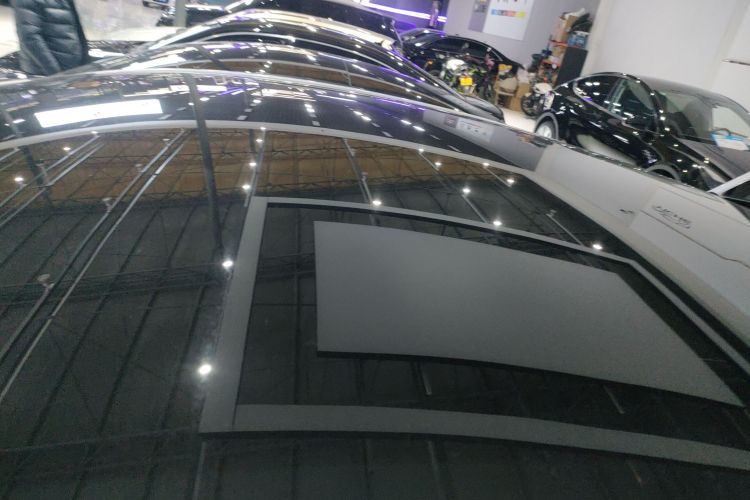 特斯拉 Model Y 2022款 后轮驱动版局部细节57