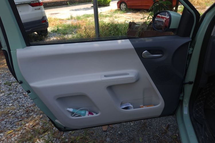 长安Lumin 2022款 210km 香甜款中控内饰7007