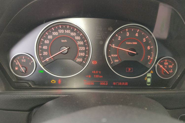 宝马3系 2017款 320Li M运动型局部细节14