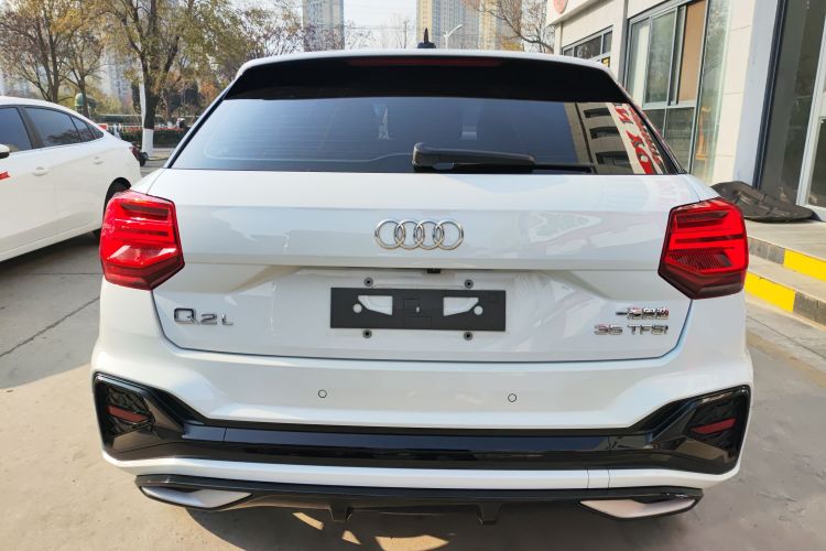 奥迪Q2L 2022款 35 TFSI 进取动感型车身外观6004