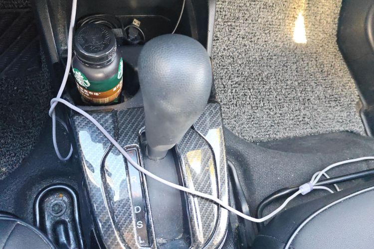 本田 飞度 2014款 1.5L LX CVT舒适型中控内饰18