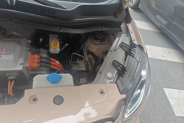 零跑汽车 零跑T03 2021款 400豪华Pro版局部细节9007