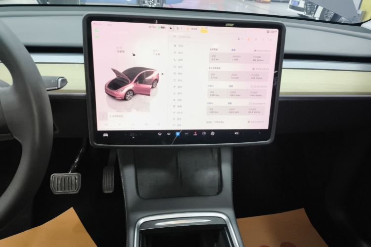 特斯拉 Model Y 2022款 改款 后轮驱动版局部细节16