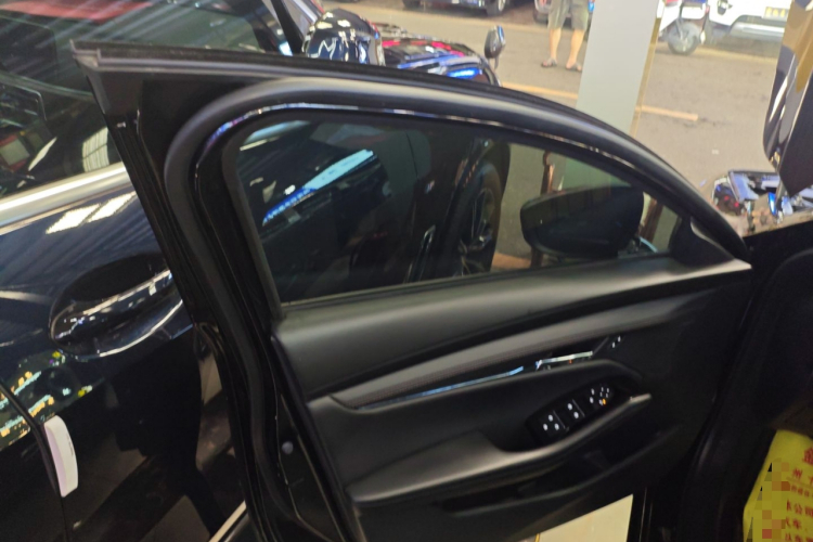 马自达3 昂克赛拉 2023款 2.0L 自动质雅版中控内饰7007