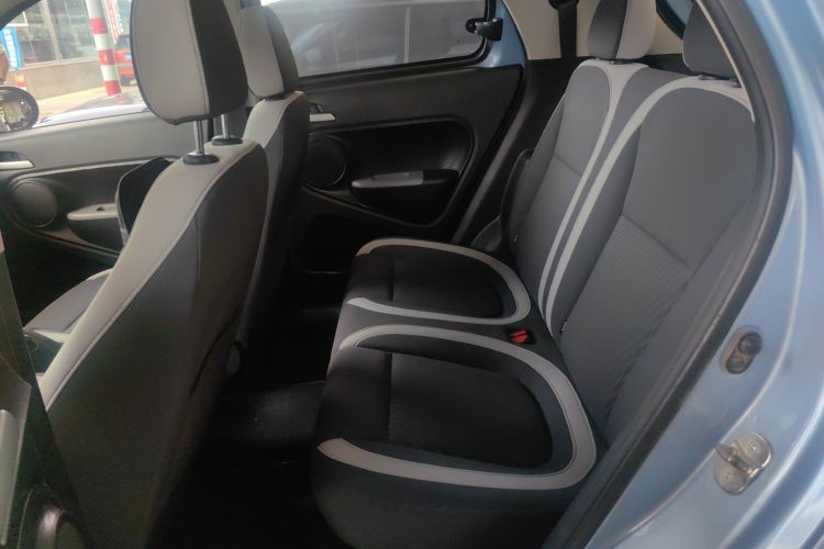 欧拉黑猫 2021款 301km 基础型中控内饰7004