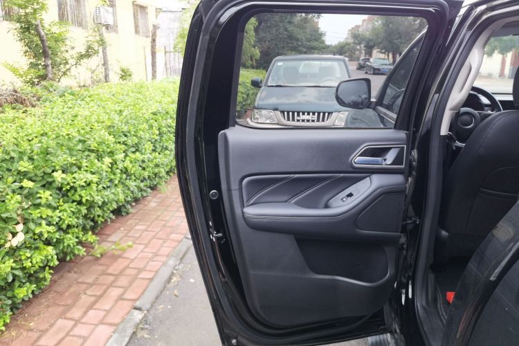 长城 炮 2023款 2.0T商用版自动汽油两驱精英型长箱GW4C20B中控内饰7008