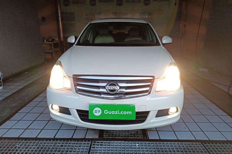 日产 轩逸 2016款 经典 1.6XE 手动领先版车身外观2