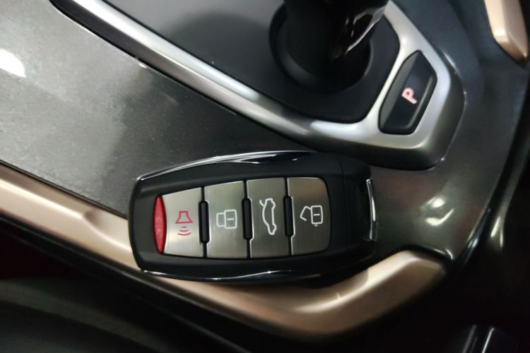 哈弗H6 2020款 1.5GDIT 自动铂金都市版中控内饰11