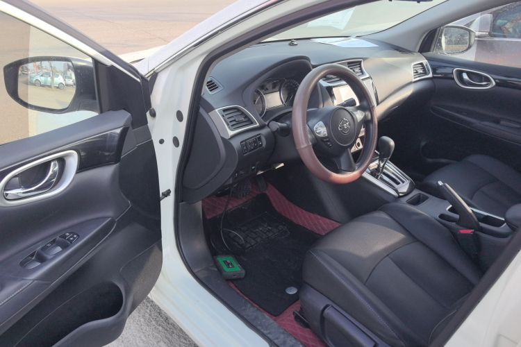 日产 轩逸 2019款 经典 1.6XL CVT豪华版中控内饰20