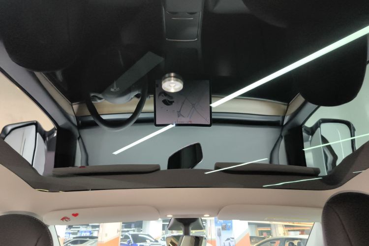 特斯拉 Model Y 2021款 长续航全轮驱动版局部细节22