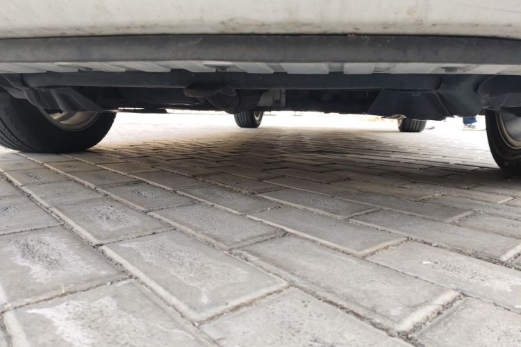 长安 悦翔V7 2016款 1.6L 自动乐享型 国V局部细节9008