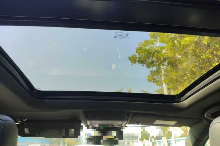 凯迪拉克XT5 2022款 2.0T 四驱豪华型（蜂鸟版）中控内饰22