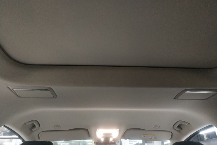 红旗HQ9 PHEV 2024款 2.0T 四驱豪华版局部细节22