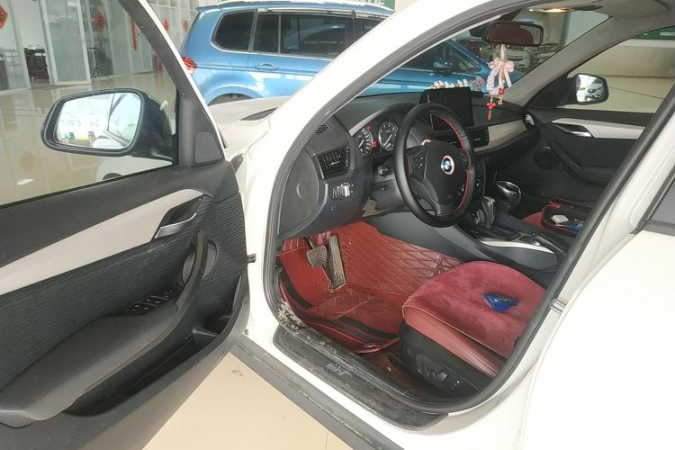 宝马X1 2013款 sDrive18i 时尚型中控内饰7003