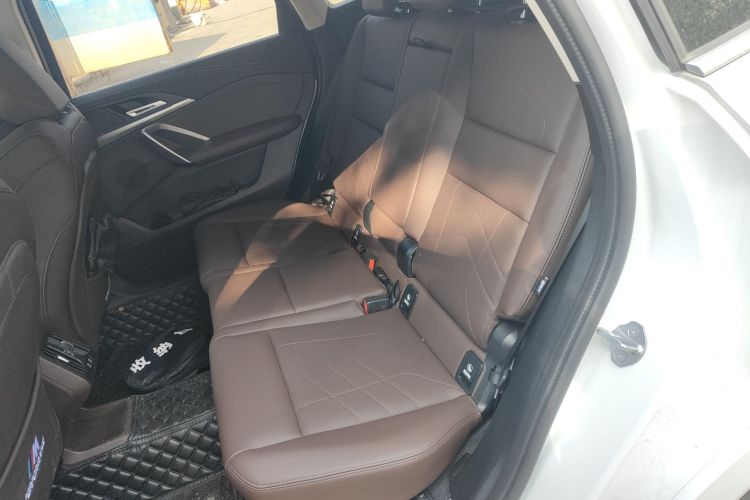 宝马X1 2024款 sDrive25Li M运动套装中控内饰21