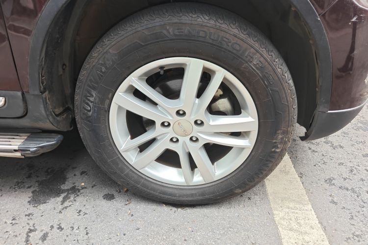 野马汽车 野马T70 2016款 1.8L 手动舒适型车身外观10