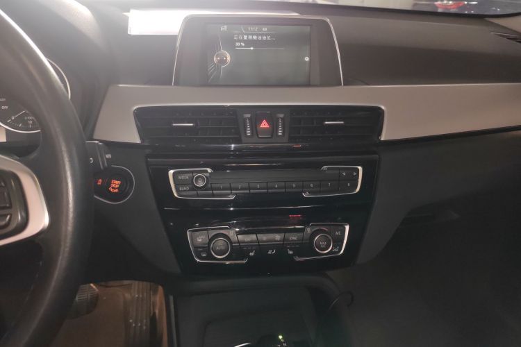 宝马X1 2016款 sDrive18Li 尊享型局部细节16