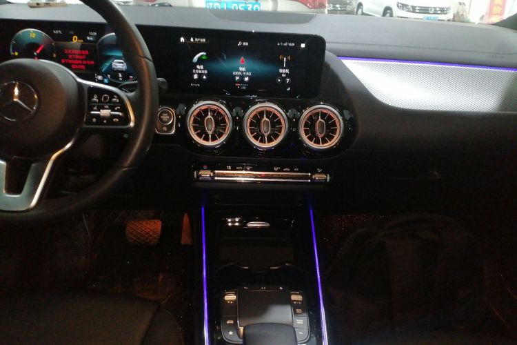 奔驰GLA 2023款 改款 GLA 200局部细节16