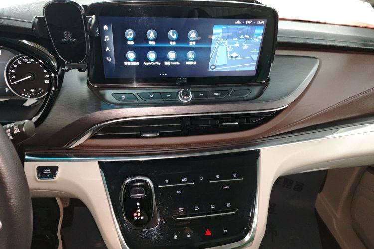 别克GL8 2023款 陆上公务舱 智享型中控内饰16