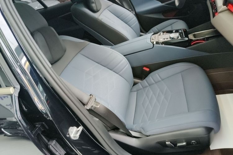 宝马5系 2024款 530Li 尊享型 豪华套装局部细节41