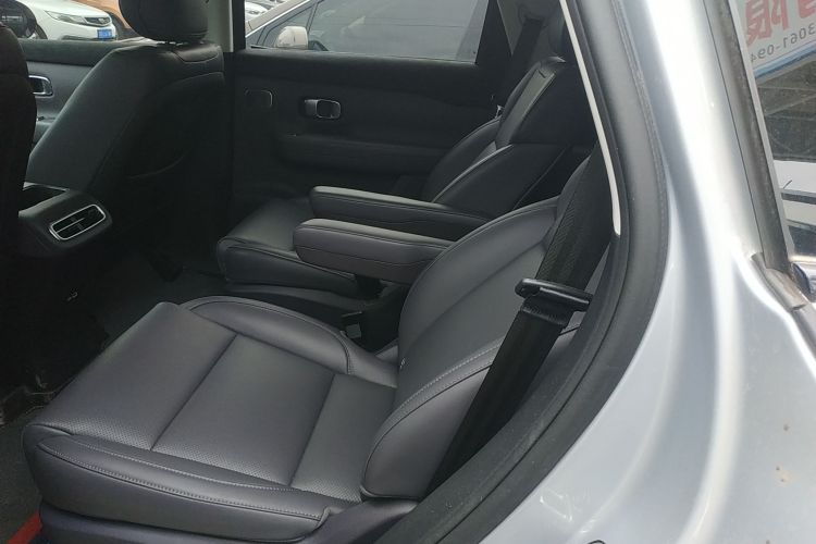 零跑汽车 零跑C16 2024款 增程 200智享版中控内饰7004