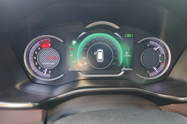 现代 胜达 2019款 380 TGDi GLS 自动两驱豪华版 国V中控内饰15