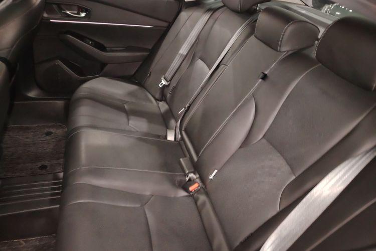 本田 雅阁 2023款 260TURBO 卓越版中控内饰7004