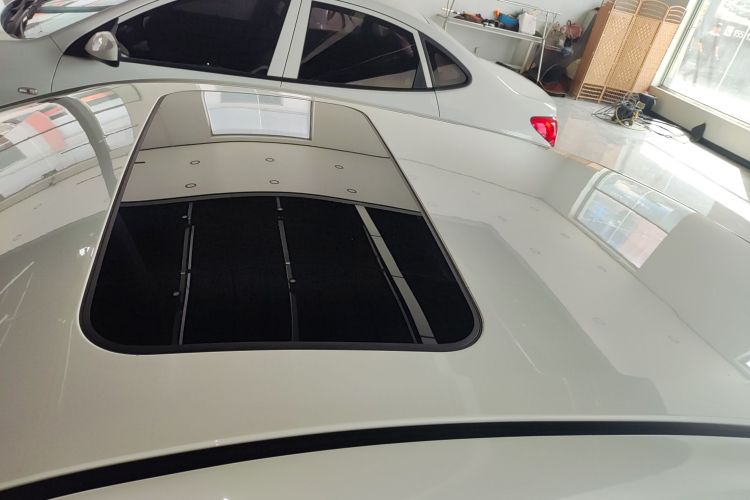 日产 轩逸 2021款 1.6L XL CVT悦享版车身外观57