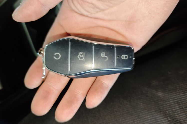 比亚迪 海豚 2025款 420km 自由版中控内饰11