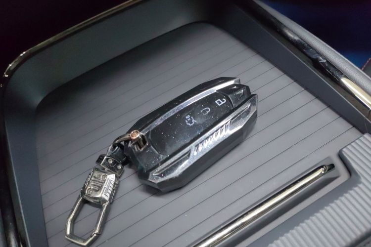 福特 蒙迪欧 2022款 改款 EcoBoost 245 豪华型中控内饰11