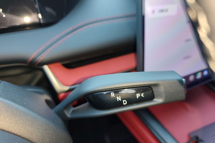 小米汽车 小米SU7 2024款 四驱超长续航高阶智驾Max版局部细节18